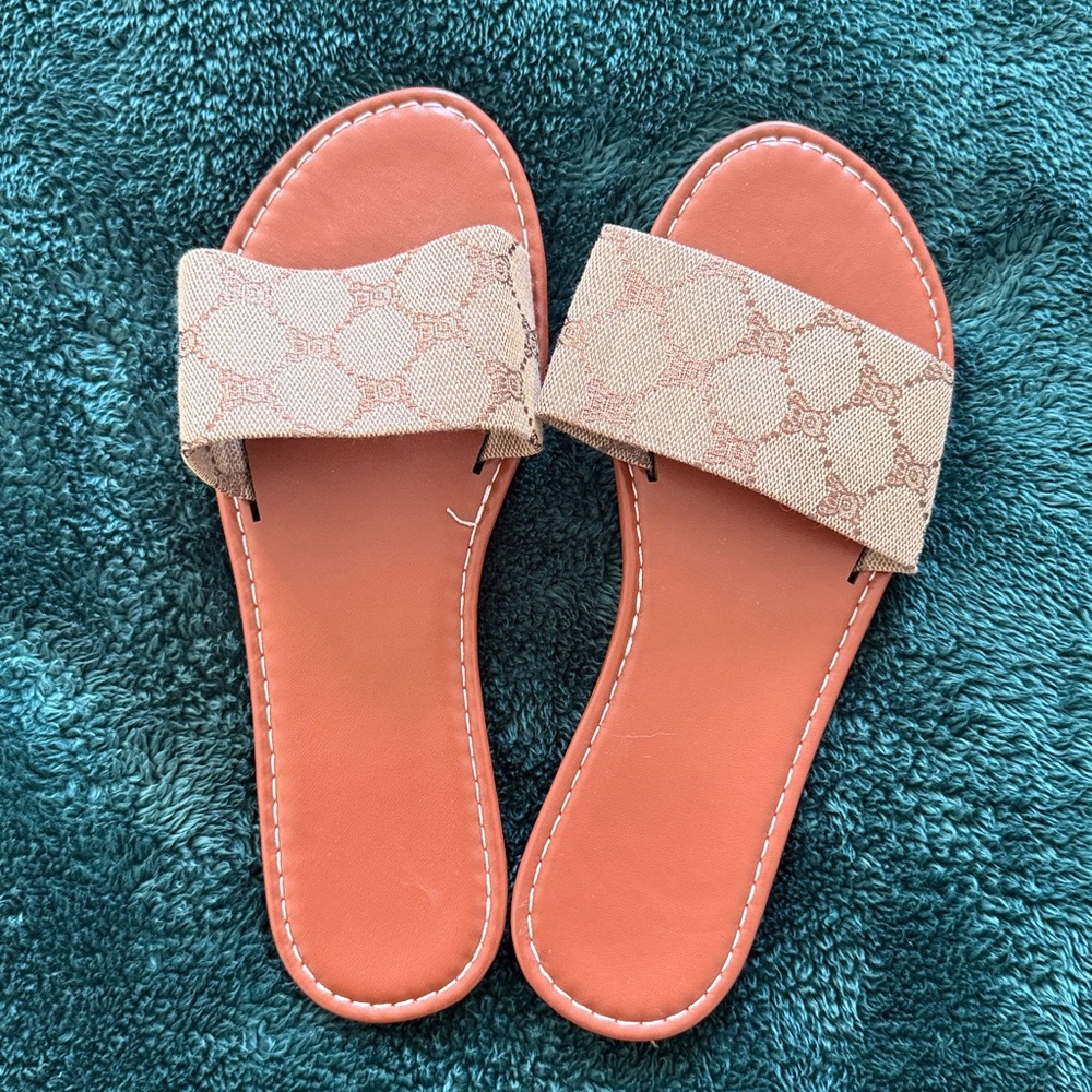 Stylish Brown Slide Sandals